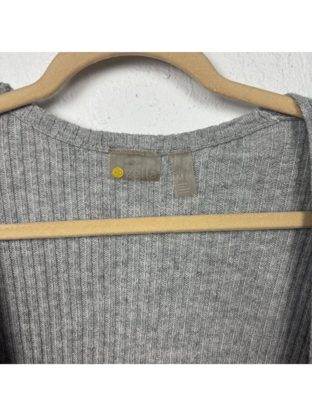 ✨3/$30 Zella M Gray Ribbed Open Front Twist Hem Cardigan Sweater Reversible Athl - Picture 2 of 5